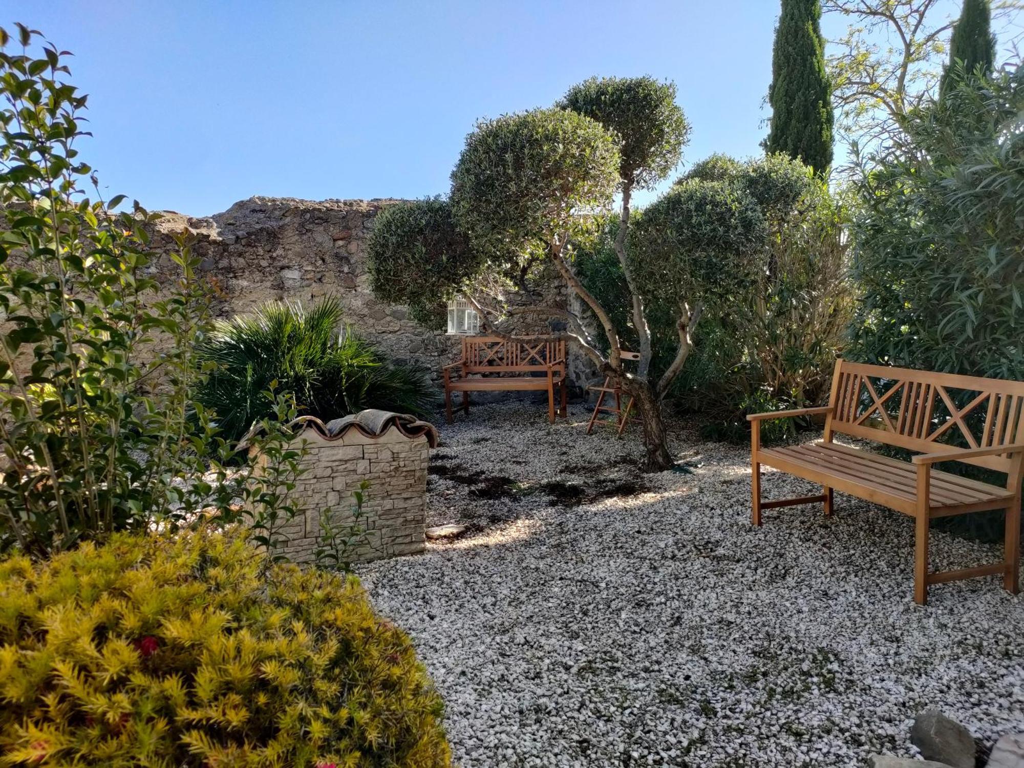 Hotel Restaurant L'Art Des Mets By Cote Jardin Conilhac-Corbières 外观 照片