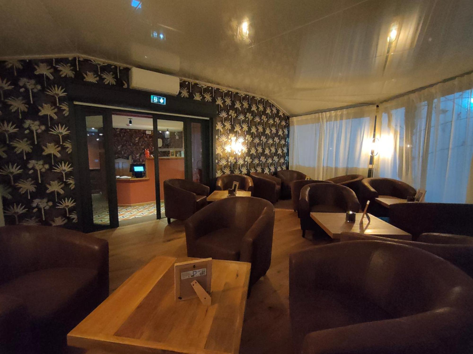 Hotel Restaurant L'Art Des Mets By Cote Jardin Conilhac-Corbières 外观 照片