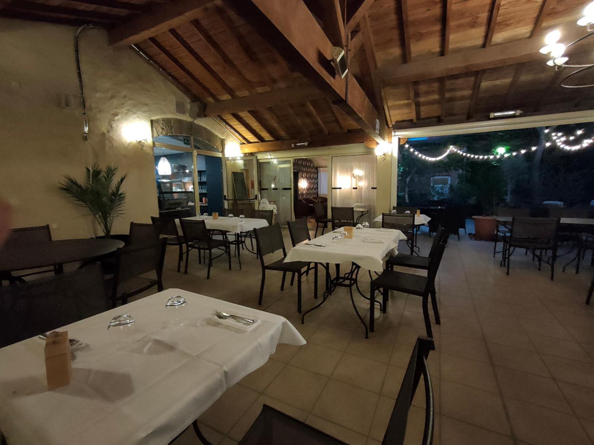 Hotel Restaurant L'Art Des Mets By Cote Jardin Conilhac-Corbières 外观 照片